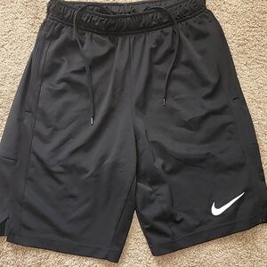 Mens Dri Fit  Size Small Nike Black Athletic Drawstring Shorts with pockets